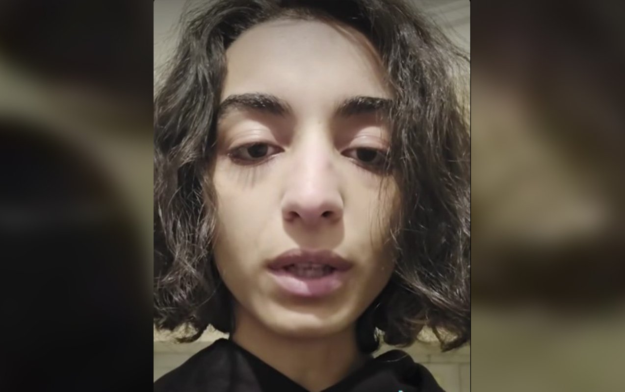 22 yaşlı qız atası və əmisi ilə bağlı videomüraciət yayıb kömək istədi - Yenilənib