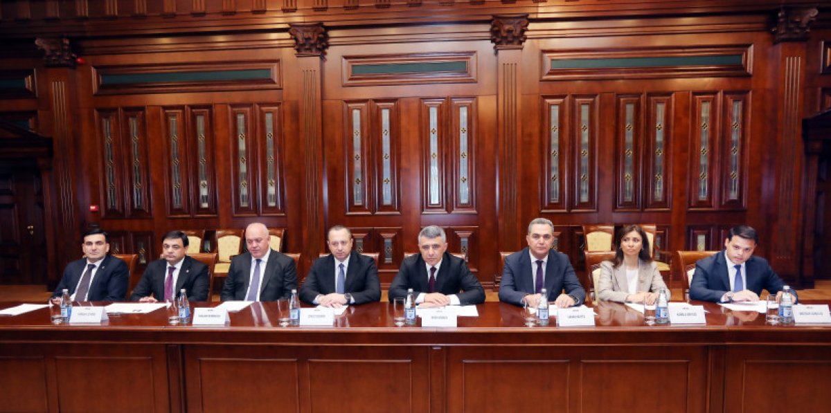 Azərbaycan və İraq arasında məhkəmə-hüquq sahəsində əməkdaşlığın daha da inkişaf etdirilməsi müzakirə olunub