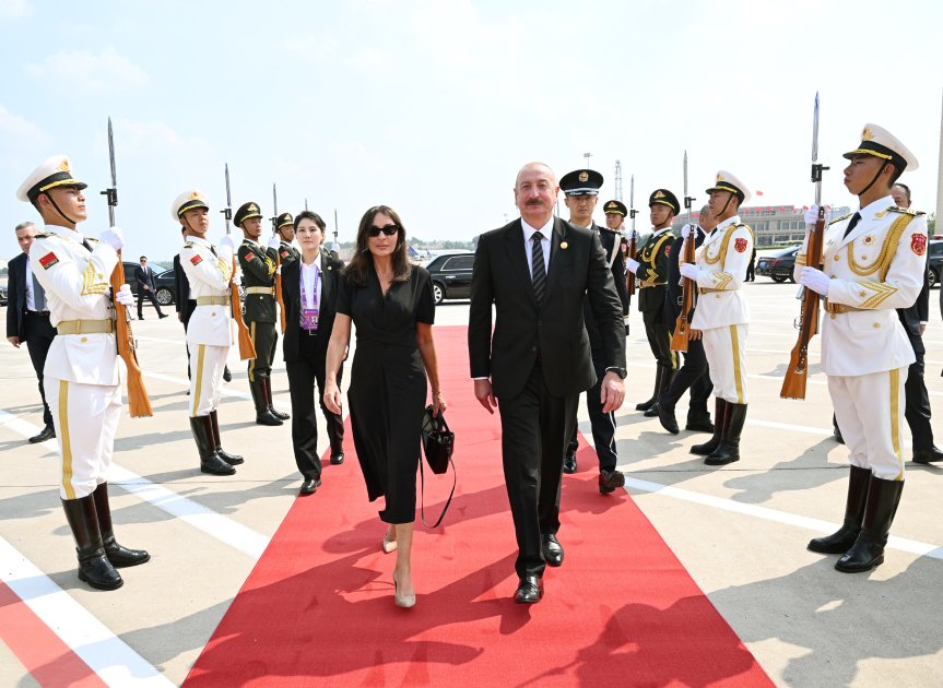 Prezident İlham Əliyevin Çinə işgüzar səfəri başa çatıb 