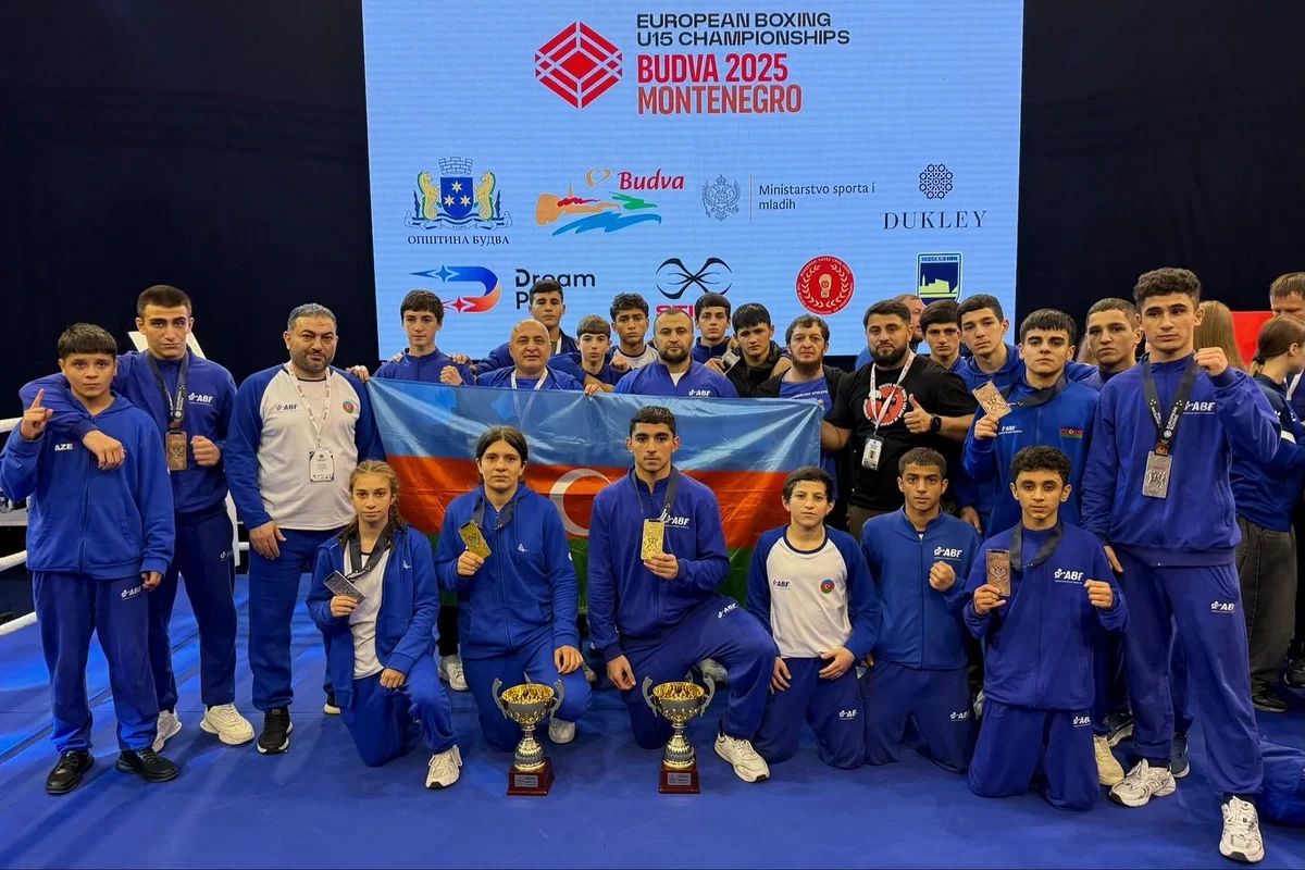 Azərbaycan boksçuları Avropa çempionatını 8 medalla başa vurublar