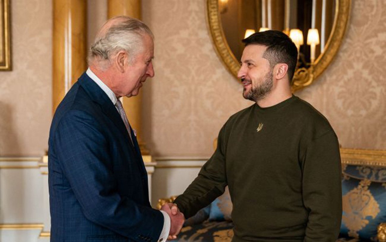 Zelenski Kralla görüşdü