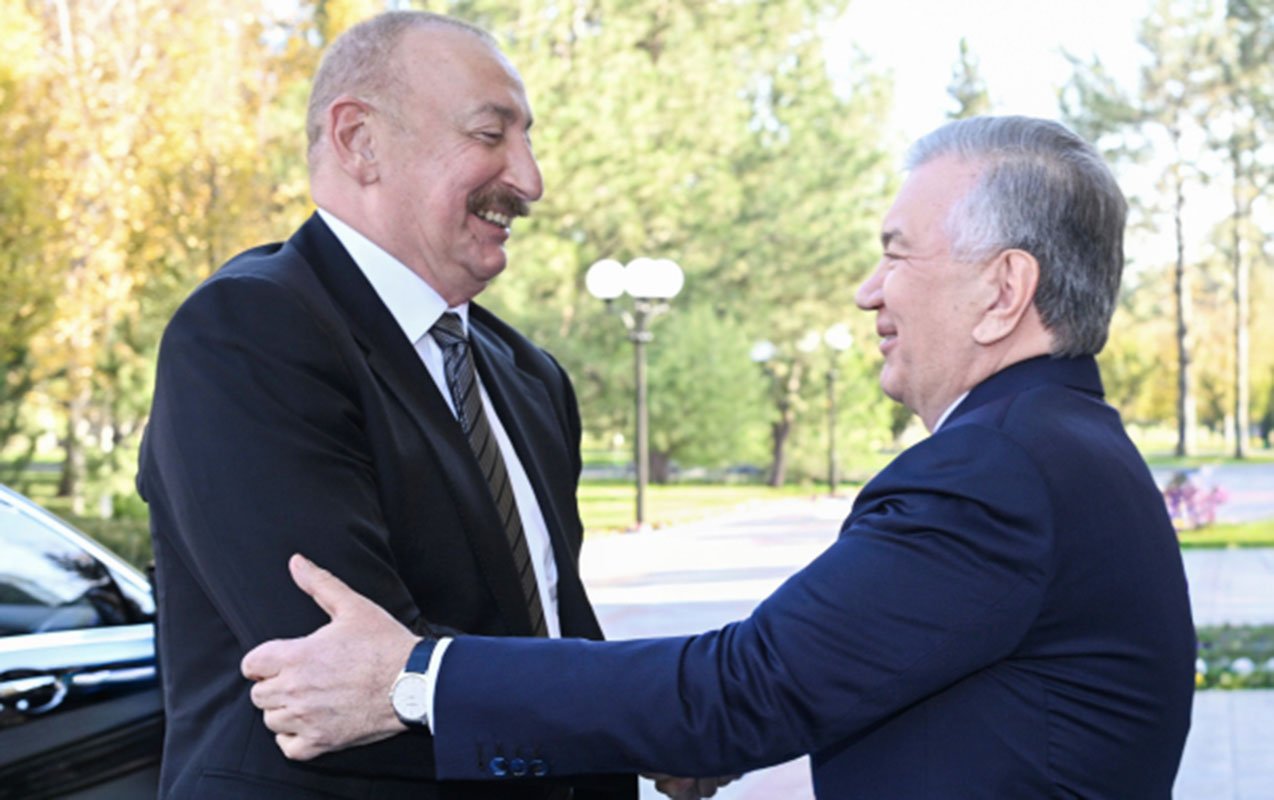 Prezidentlər təkbətək görüşdü - Fotolar