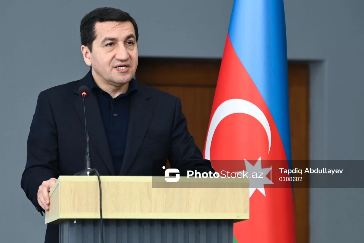 Hikmət Hacıyev jurnalist Emin İbrahimovun ölümü ilə bağlı paylaşım edib