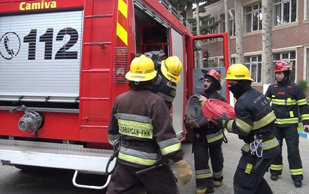 Nərimanovda ofis binasında partlayış - Yenilənir