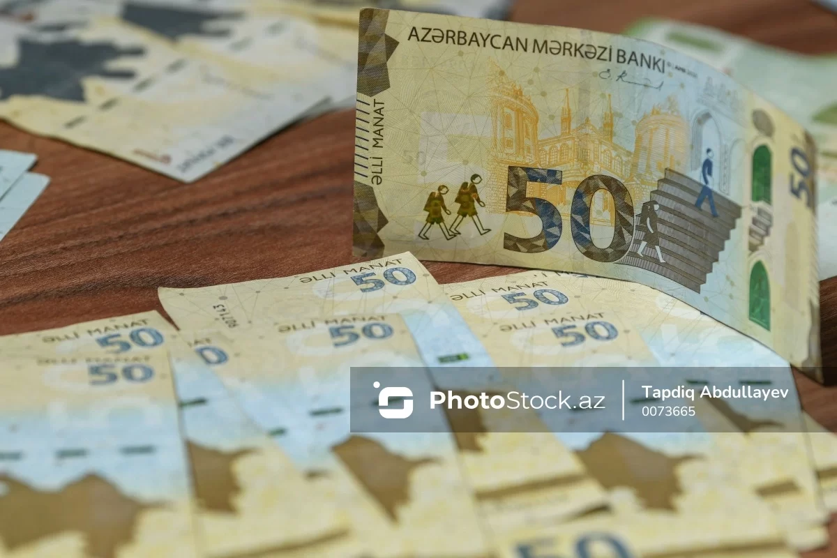 Ortaaylıq əməkhaqqı artıb: Ən yüksək göstərici Bakıda qeydə alınıb