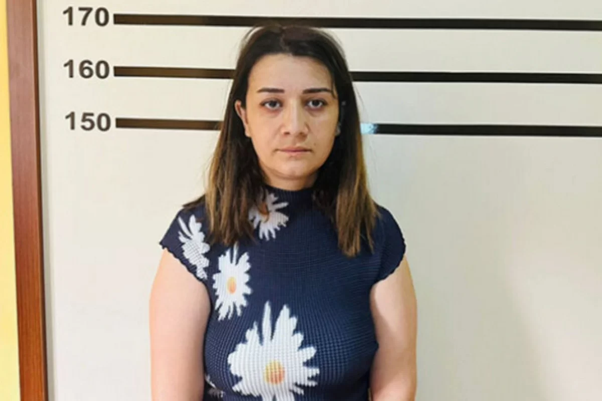 Dələduzluqda təqsirləndirilən "şəhid xanımı"na HÖKM OXUNDU