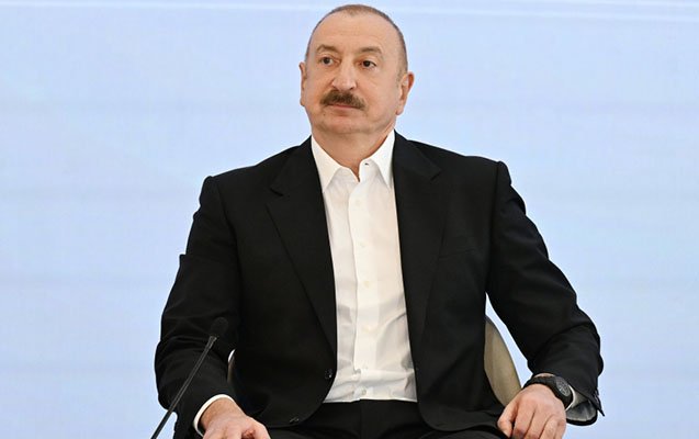 Prezident Davosdakı panel iclasında iştirak edir