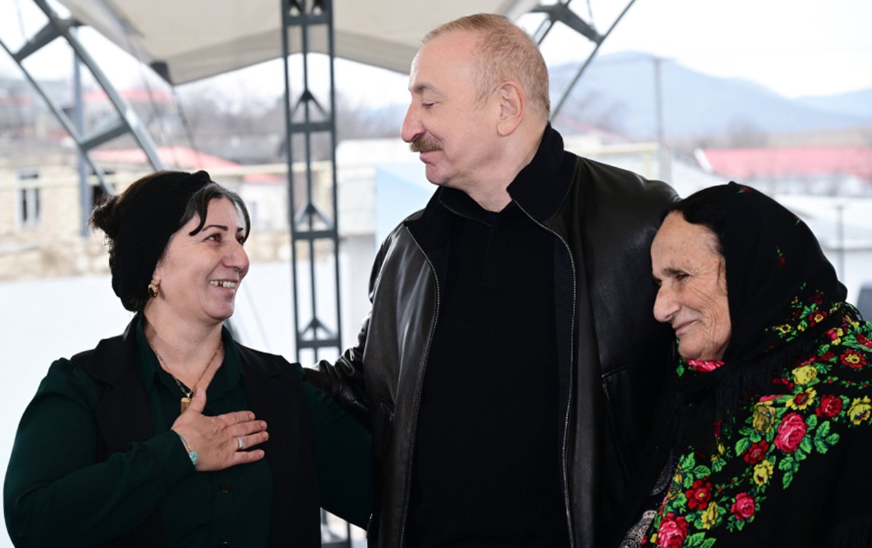 Prezident dünənki görüşdən paylaşım etdi - Video