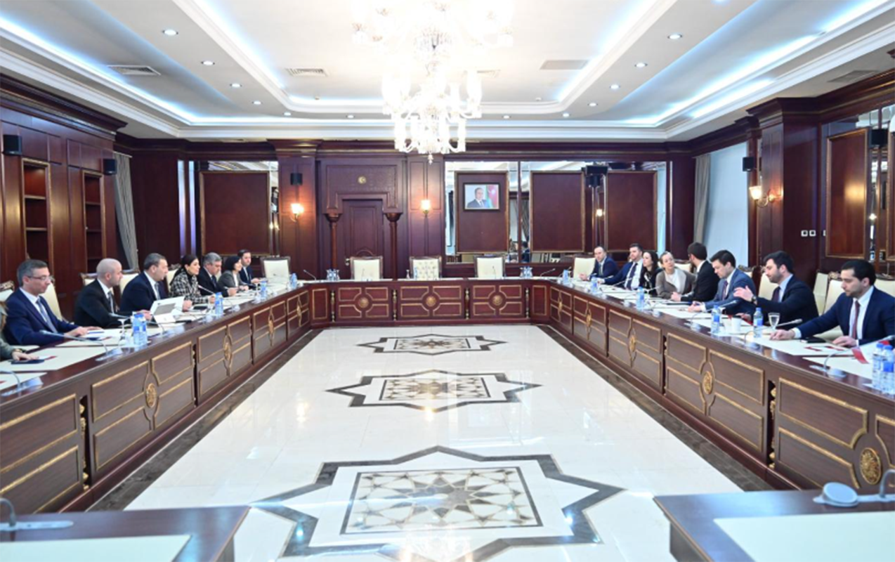 Azərbaycan-ABŞ nümayəndələri MM-də müzakirə apardı - Fotolar