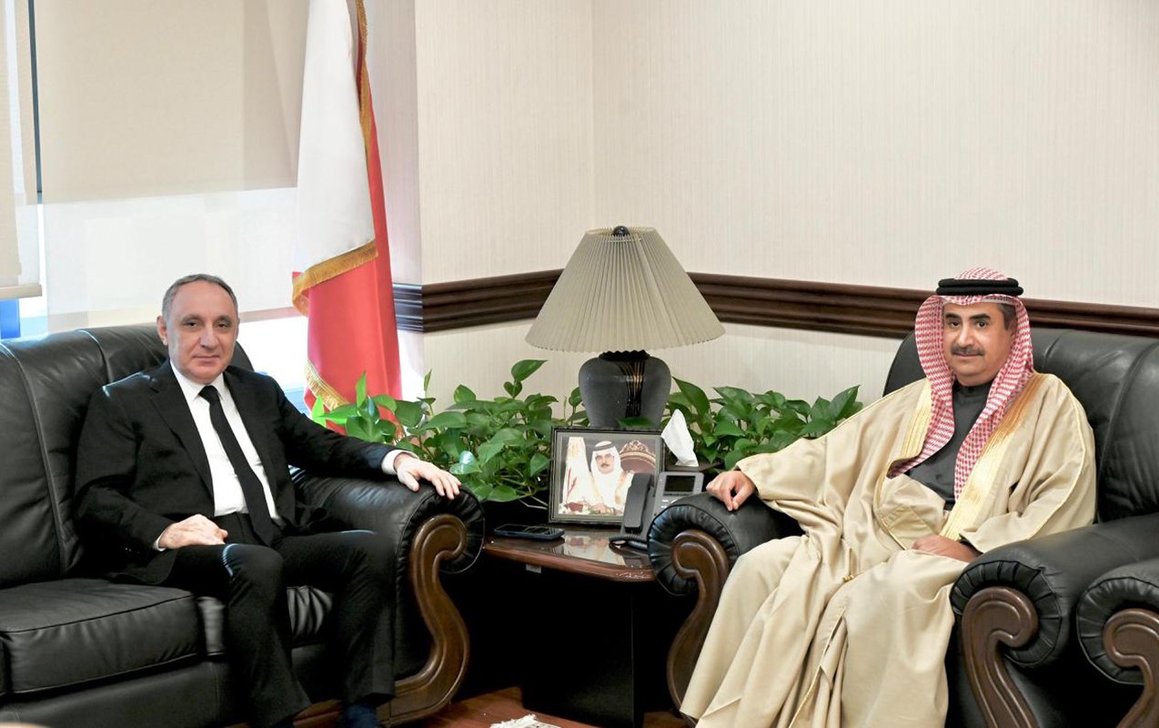 Baş prokuror Bəhreyn Krallığında olub - Fotolar