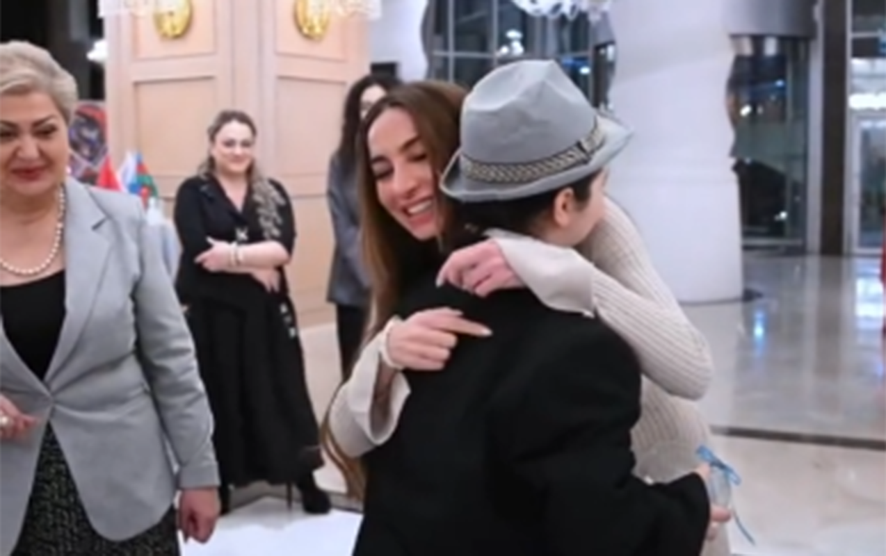 Arzu Əliyeva bədii-yaradıcılıq gecəsində - Video