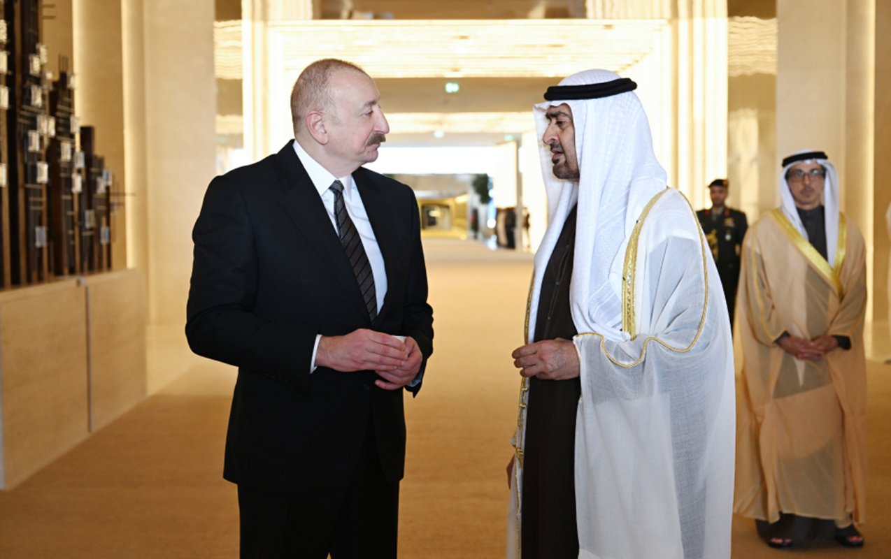 Prezident BƏƏ-də səfərdədir - Fotolar