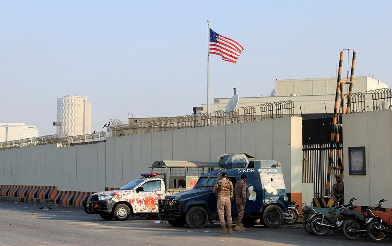 ABŞ hərbçiləri bu ölkədə etirazçılara atəş açdı